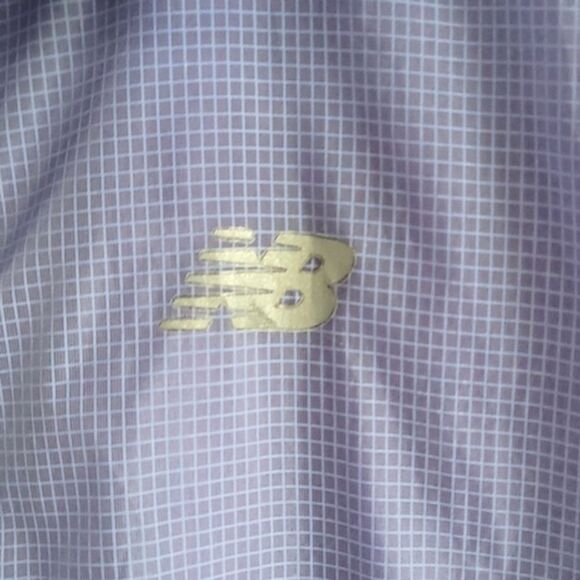 New Balance Full Zip Lightweight Jacket Purple Women’s Medium - Picture 6 of 8